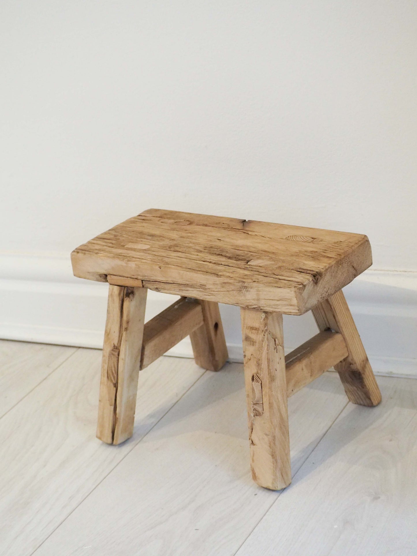 Antique Vintage Small Elm Rustic Wooden Farmhouse Stool / Milking Stool