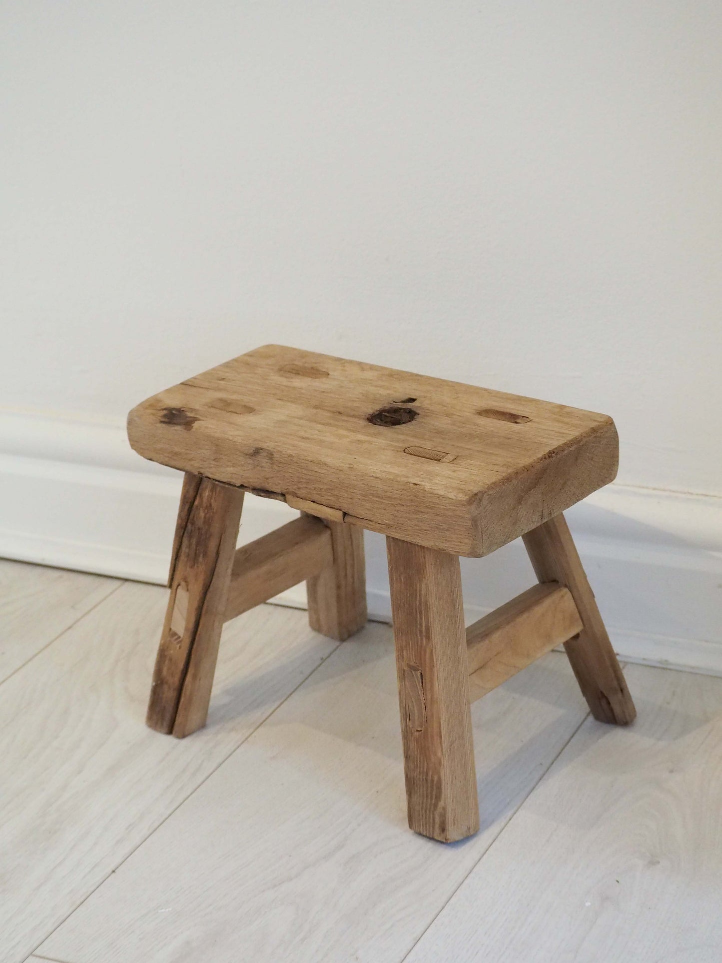 Antique Vintage Small Elm Rustic Wooden Farmhouse Stool / Milking Stool
