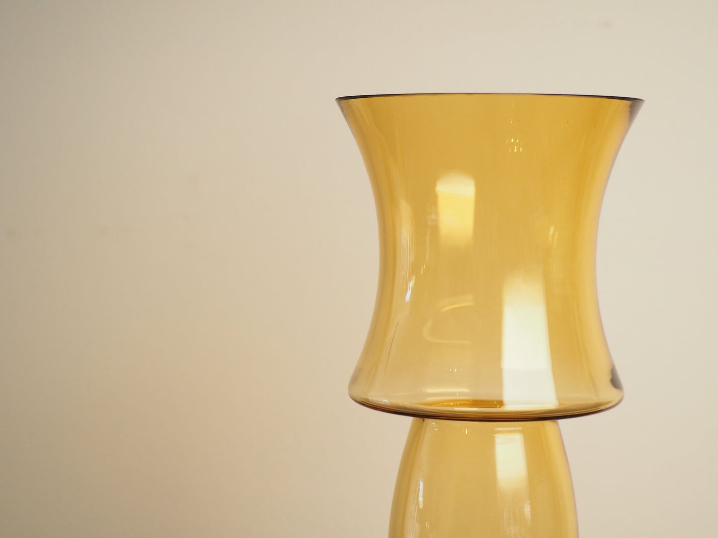 Tamara Aladin Kasipaino Glass Vase for Riihimaen Lasi c1970 in Amber