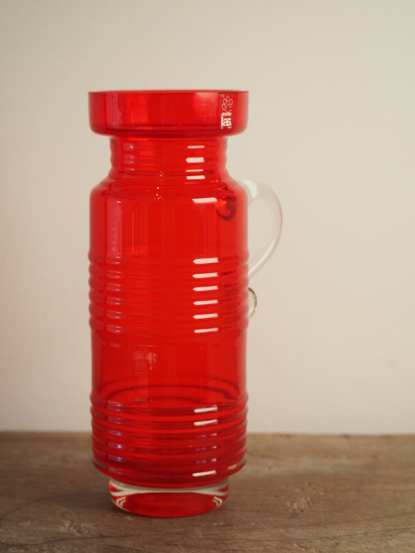 Tamara Aladin Kleopatra Glass Vase for Riihimaen Lasi c1969 in Red with Sticker