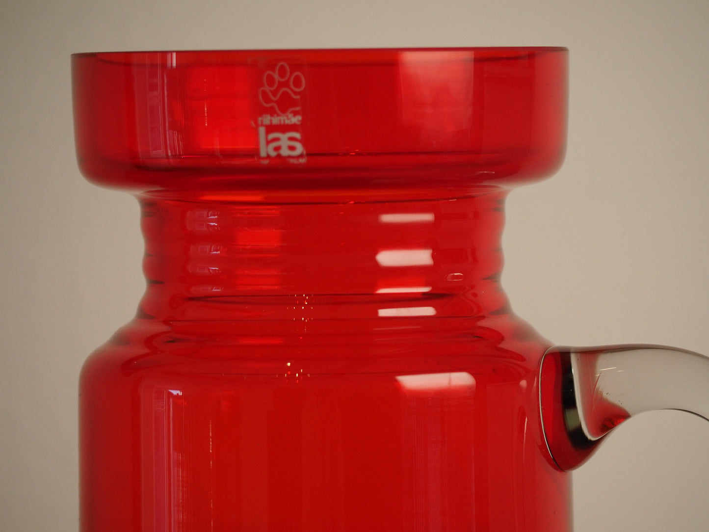 Tamara Aladin Kleopatra Glass Vase for Riihimaen Lasi c1969 in Red with Sticker