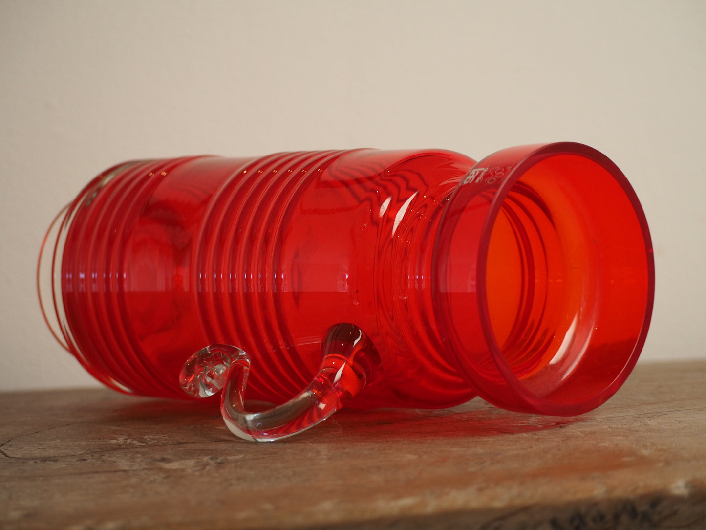 Tamara Aladin Kleopatra Glass Vase for Riihimaen Lasi c1969 in Red with Sticker