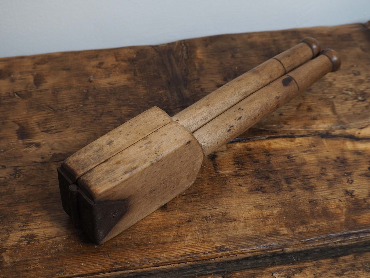 Antique Vintage Primitive Wooden Lemon Squeezer / Fruit Juicer