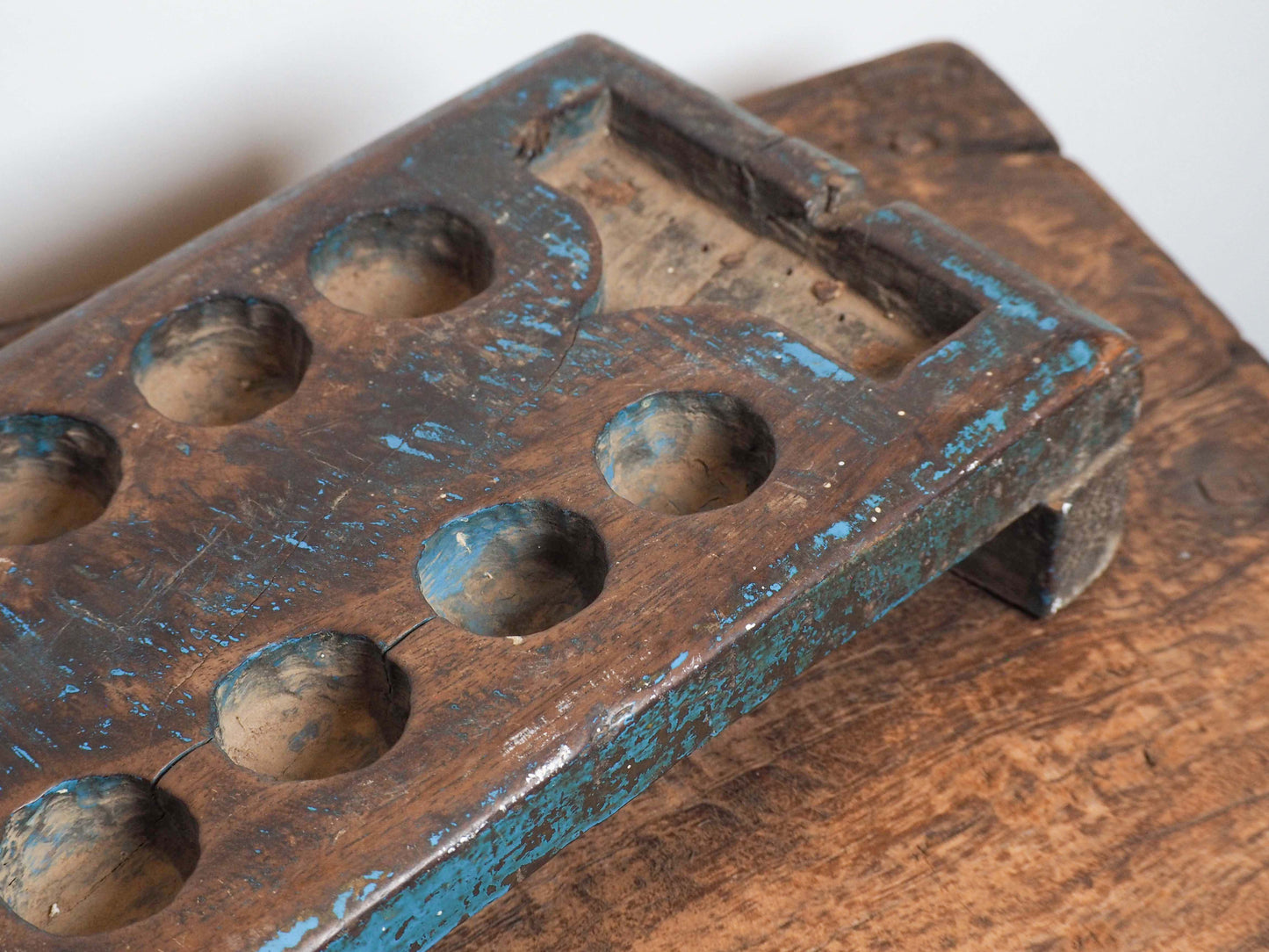 Vintage Antique Teak Indian Wooden Mancala Game Board / 19th-Century Pallanguzhi Board