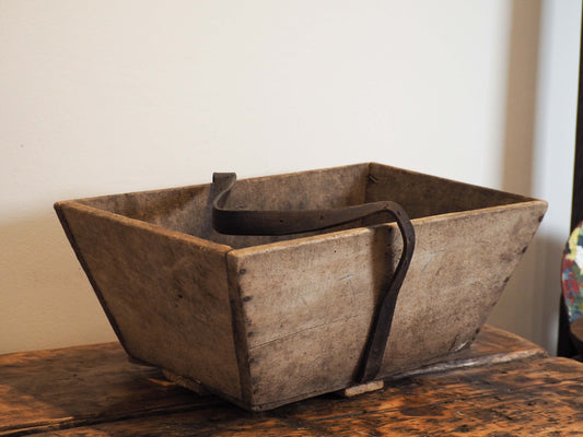 Authentic Vintage French Wooden Harvest Trug Trough with Leather Handle / Fruit, Grape Picking Box