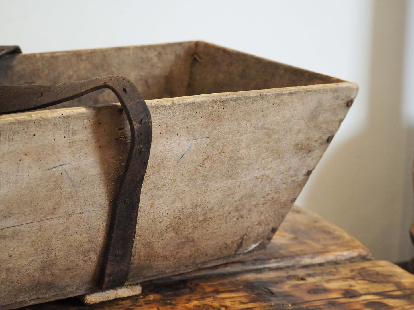 Authentic Vintage French Wooden Harvest Trug Trough with Leather Handle / Fruit, Grape Picking Box