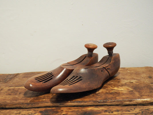 Pair of Antique Vintage Hanging Wooden Cobblers Shoe Lasts / Adjustable Shoe Tree