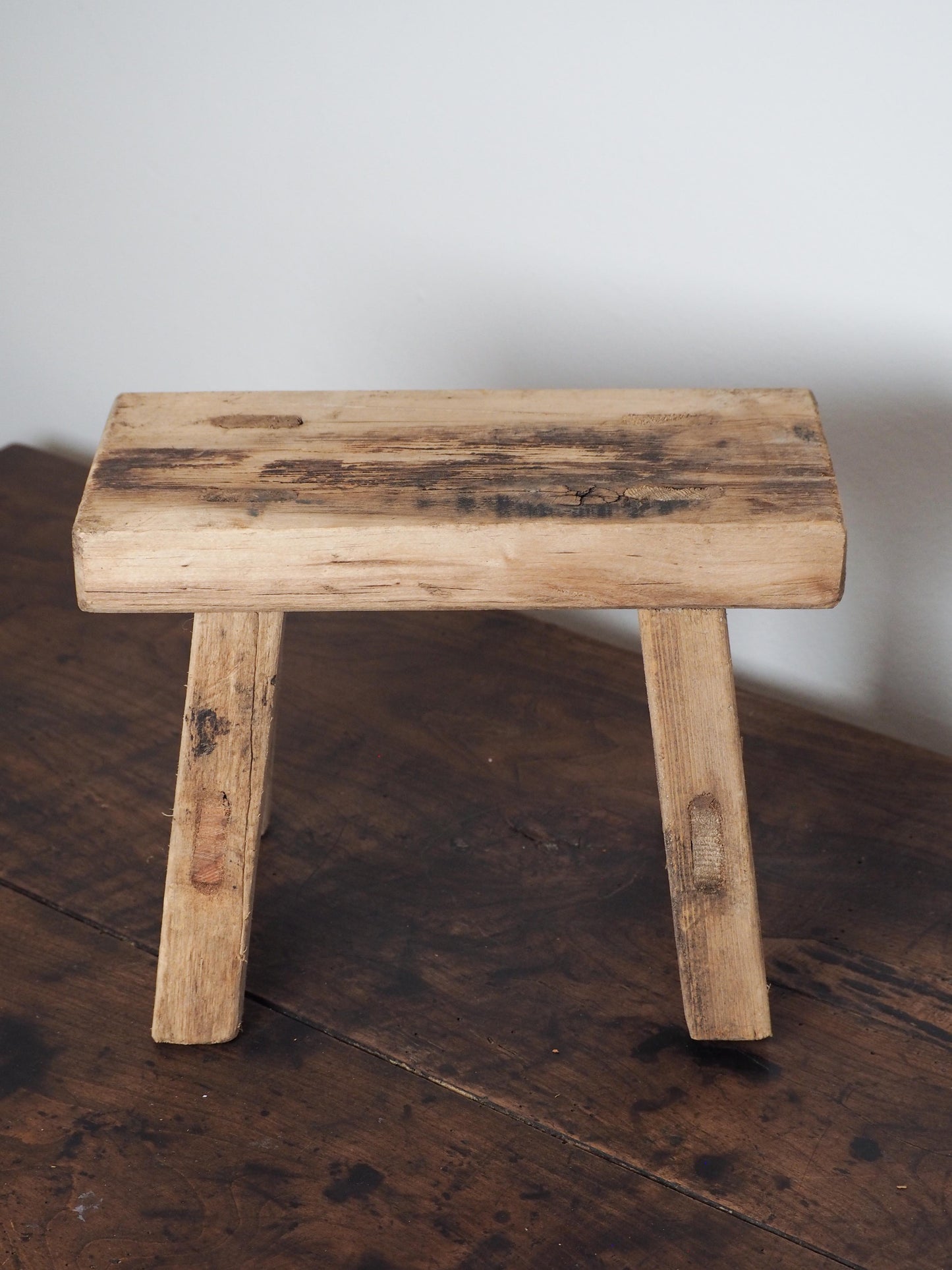 Antique Vintage Small Elm Rustic Wooden Farmhouse Stool / Milking Stool
