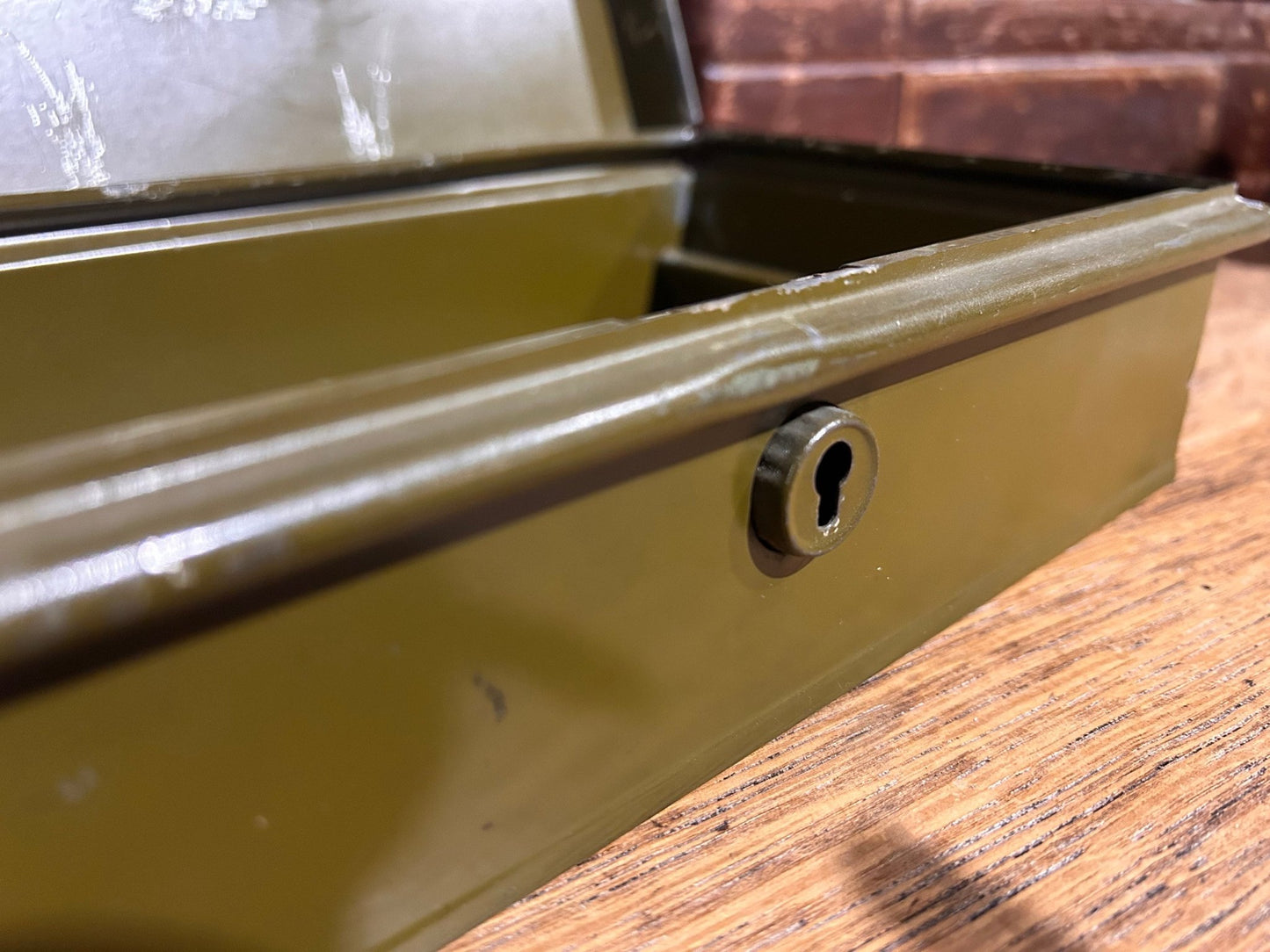 Vintage Criterion Made in England Military Green Metal Cash Box with TrayDust CollectorsDust Collectors