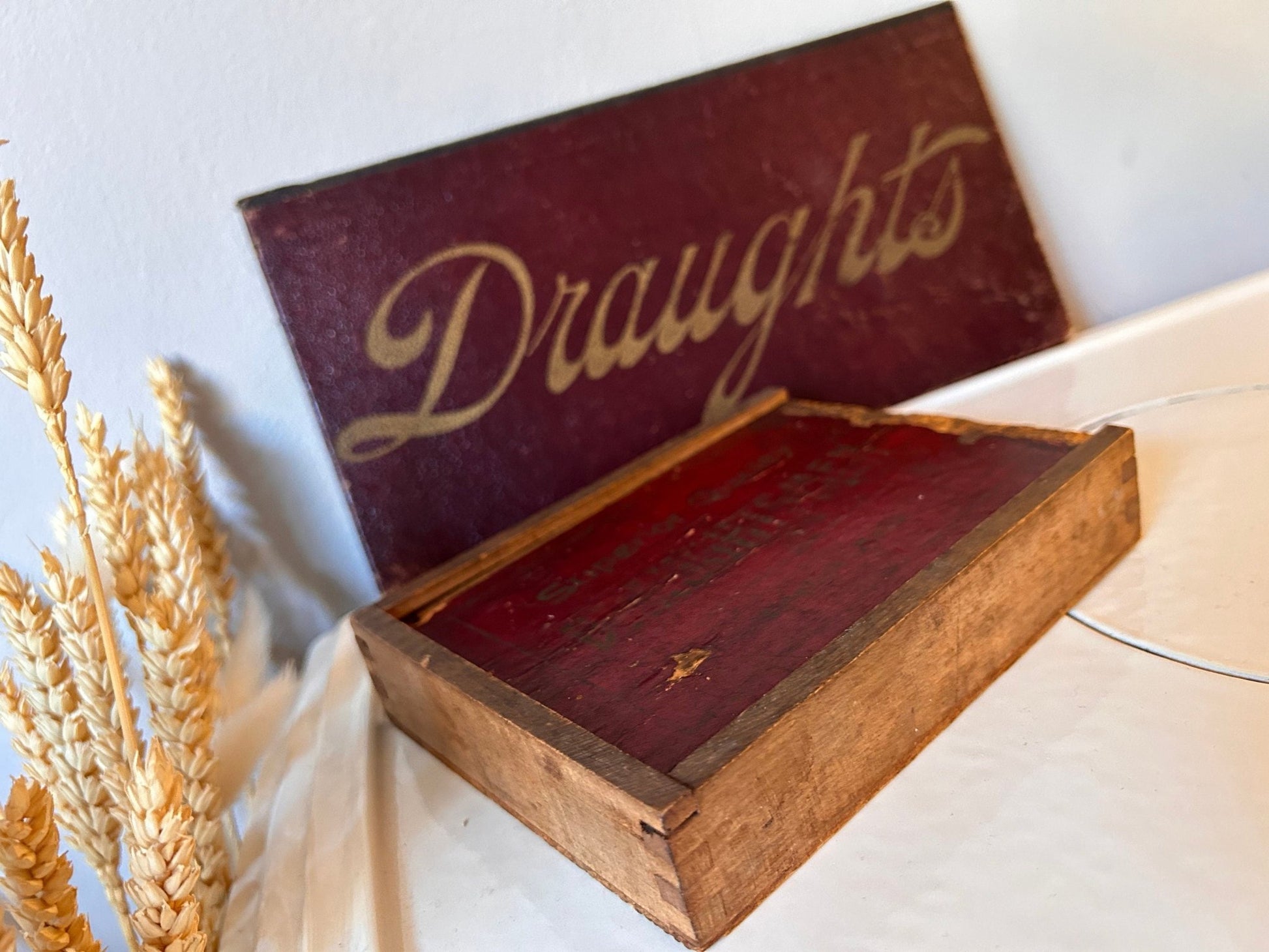 Vintage Droughts in Original Box Set With Board (Complete Set)Dust CollectorsDust Collectors