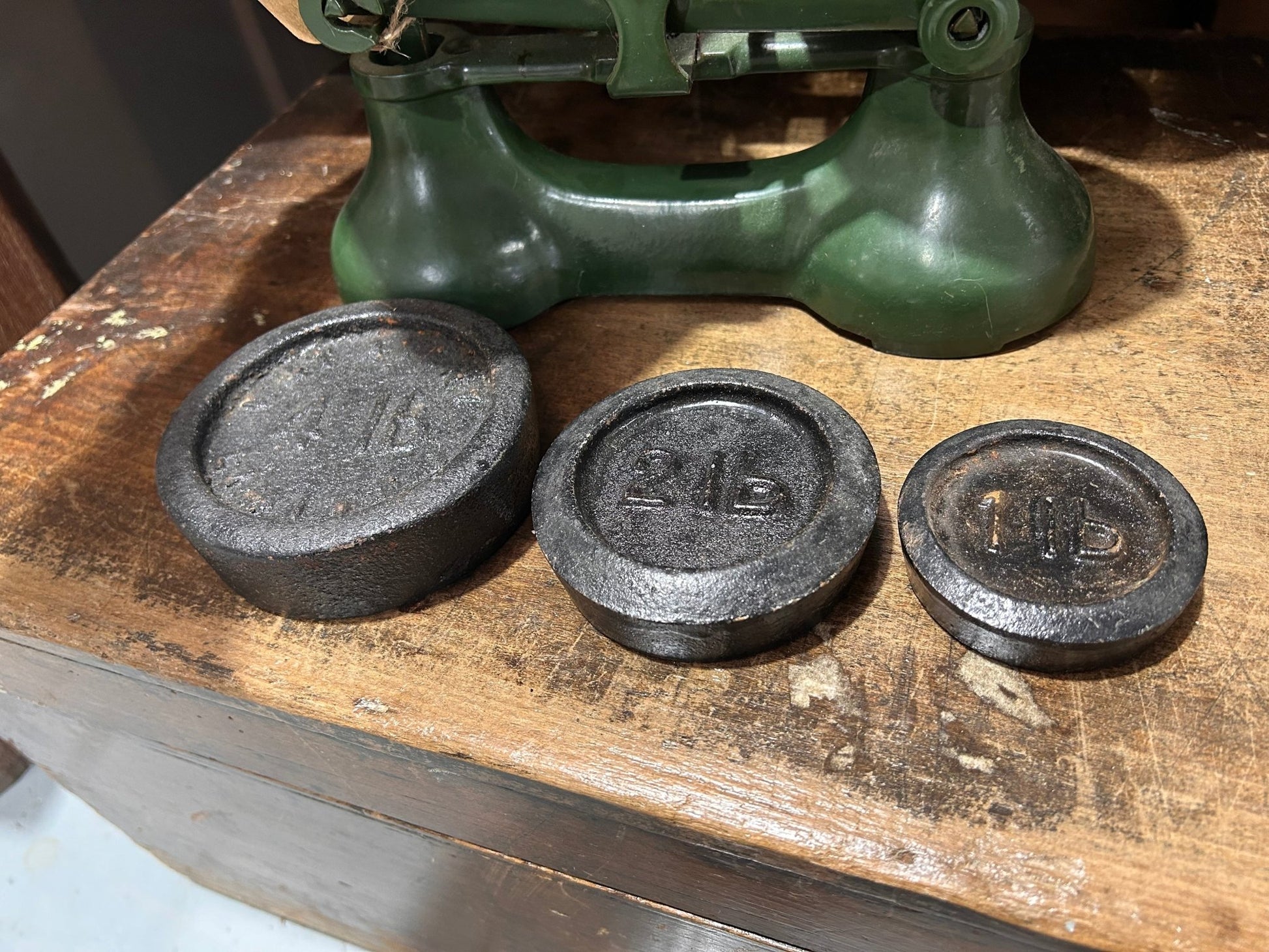 Vintage Green Metal Weighing Scales Brass Bowl Boots Nottingham With WeightsDust CollectorsDust Collectors